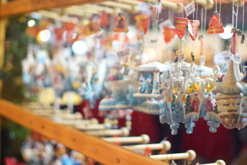 Illustration for article titled A Most Festive Foto Gallery